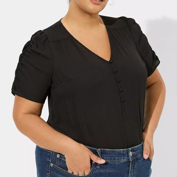 Torrid Harper Georgette V-Neck Ruched Sleeve Blouse Deep Black - Picture 2 of 5